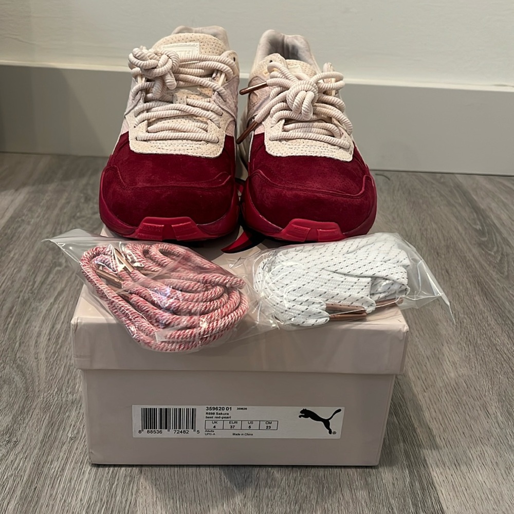 Ronnie Fieg x Puma R698 'Sakura’ Ombré Sneakers Men’s size 5/Women’s size 6.5